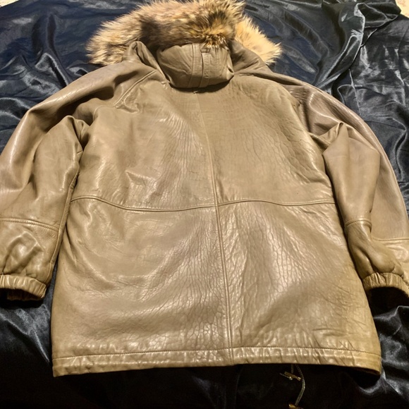 Willis & Geiger Leather Parka with fur Ruff- Size Large - Picture 2 of 8